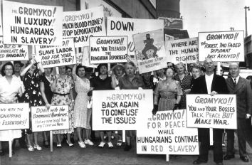 1951, August 27. AA. New York, New York. PICKETS' SIGNS DENOUNCE GROMYKO AND COMMUNISM. AP Wirephoto (Front)